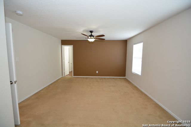 Listing photo id 14 for 3506 Ashleaf Wells