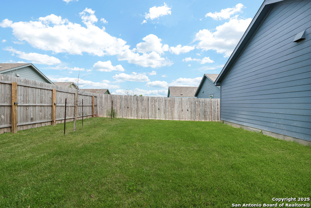 Image 20 of 21 For 4510 Martin Way