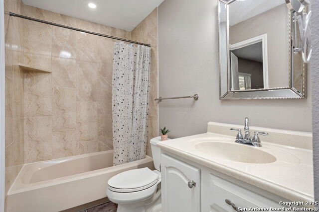Listing photo id 21 for 9502 Campton Farms