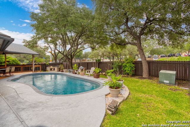 Listing photo id 26 for 9502 Campton Farms