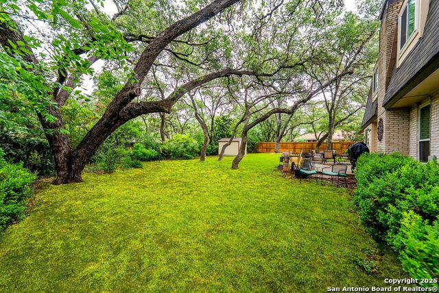 Image 41 of 49 For 11019 Whisper Hollow St