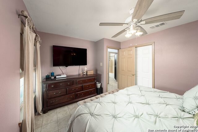 Listing photo id 22 for 103 Misty Bend