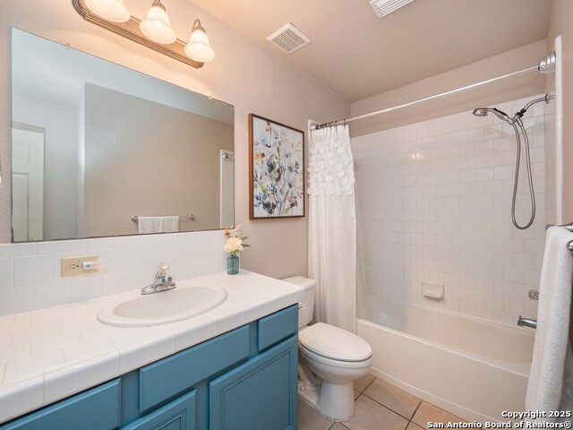 Listing photo id 20 for 658 Lakeview Dr