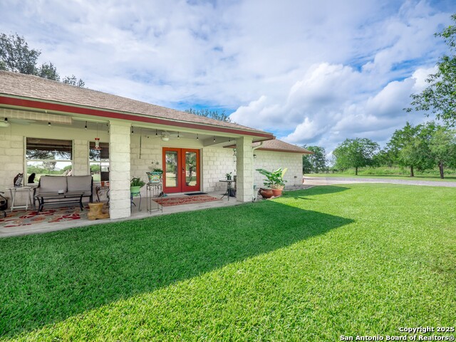 Listing photo id 26 for 658 Lakeview Dr