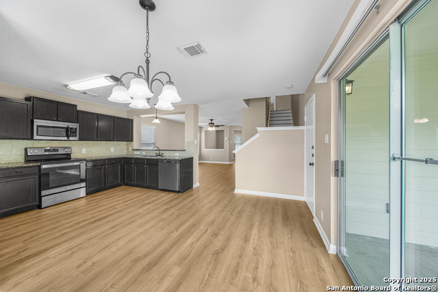 Image 15 of 29 For 3971 Cherokee Blvd