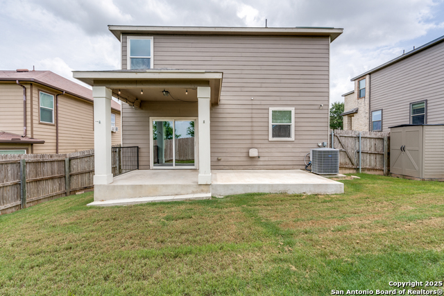 Listing photo id 24 for 6719 Loma Blanca