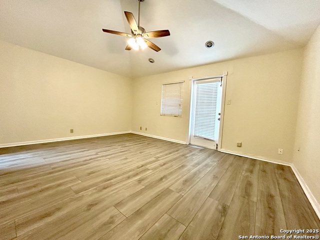 Image 19 of 28 For 5904 Spring Valley