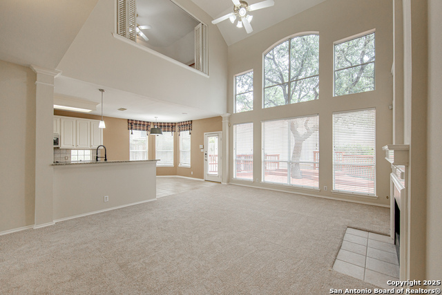 Image 13 of 42 For 21503 Promontory Cir