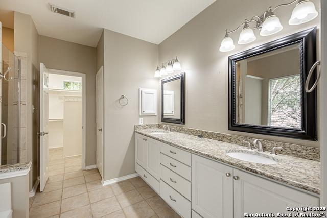 Image 23 of 42 For 21503 Promontory Cir