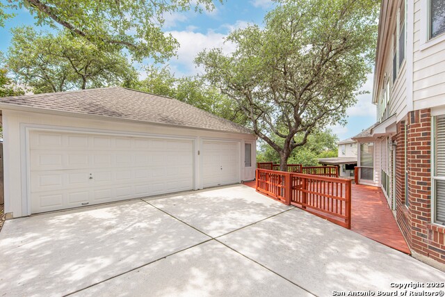 Image 3 of 42 For 21503 Promontory Cir