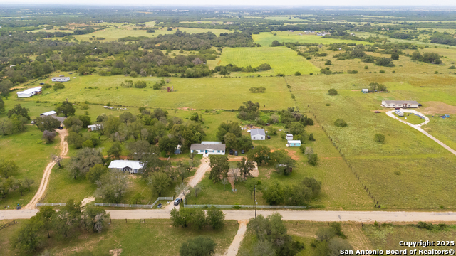 Listing photo id 15 for 448 Patton