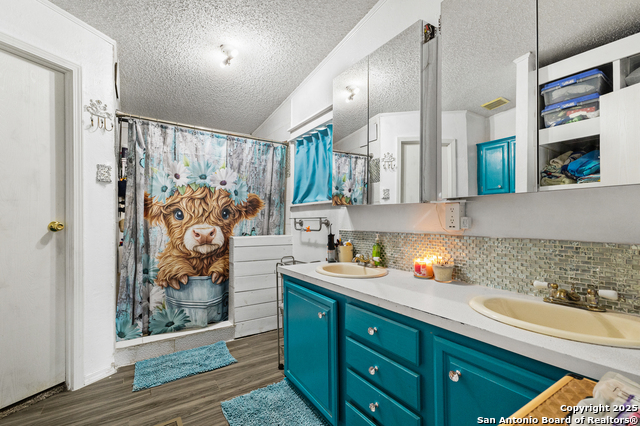 Listing photo id 6 for 448 Patton