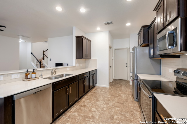 Image 9 of 26 For 2097 Castleberry Ridge