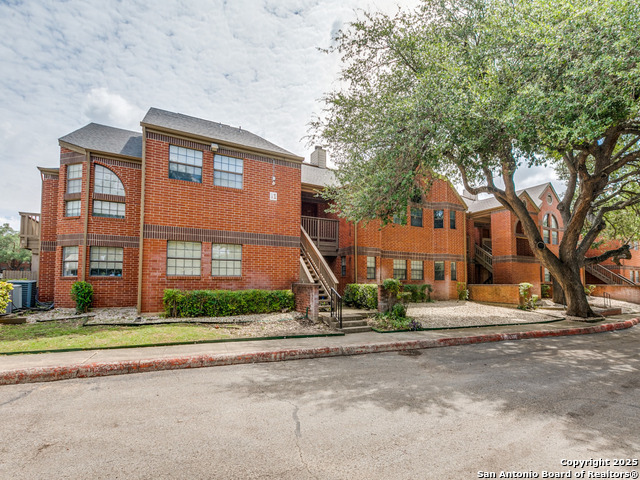 Details for 7930 Roanoke Run  1104, San Antonio, TX 78240