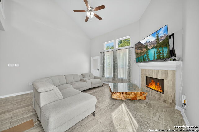 Image 12 of 35 For 8113 Breezy Cove