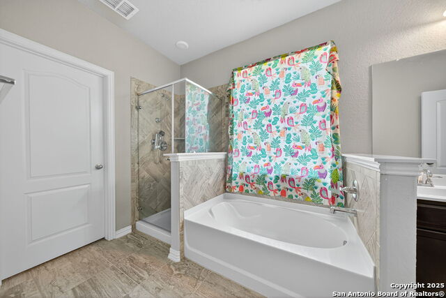 Image 22 of 35 For 8113 Breezy Cove