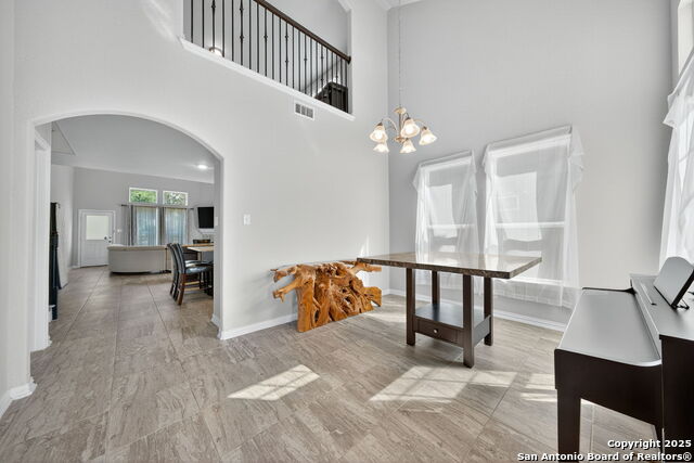 Image 7 of 35 For 8113 Breezy Cove