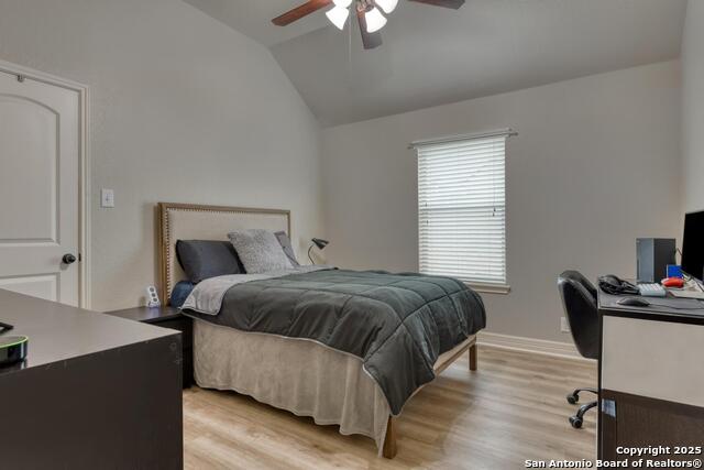 Image 24 of 44 For 23235 Crest View Way