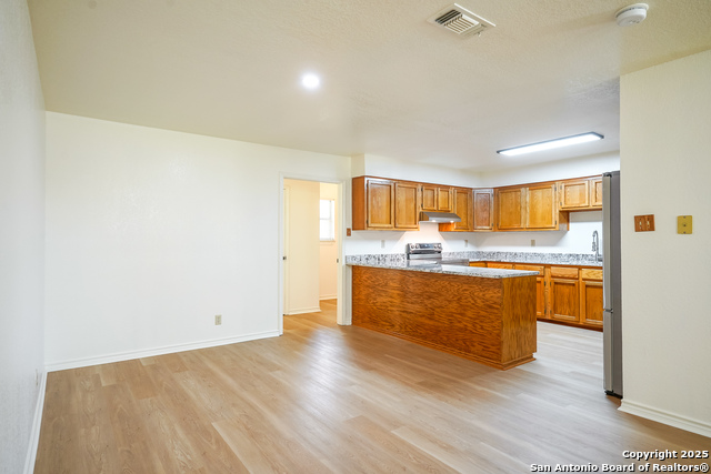 Image 18 of 44 For 303 Bear Ridge