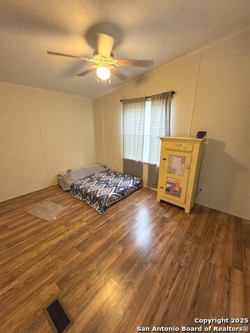 Image 6 of 14 For 2491 Broad Oak