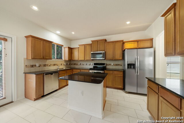Image 13 of 34 For 4739 Shavano Ct