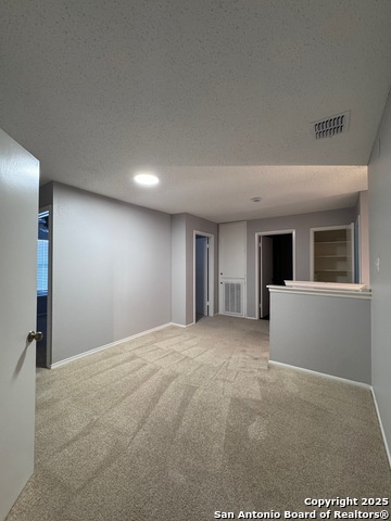 Image 17 of 28 For 21551 Hyerwood