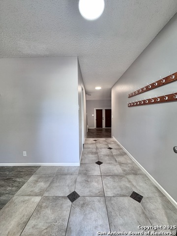 Image 2 of 28 For 21551 Hyerwood