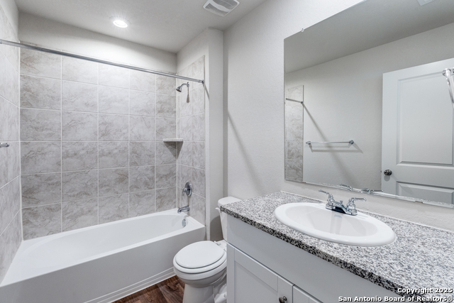 Image 18 of 29 For 13103 Dolomar Parkway
