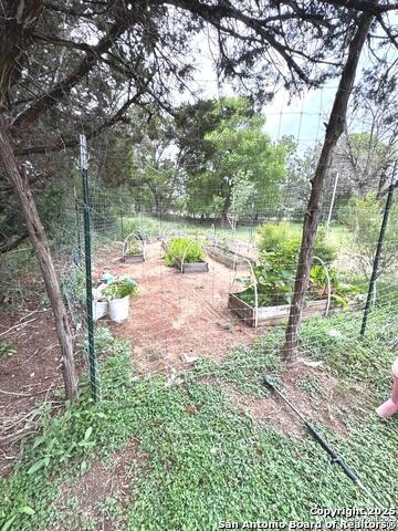 Listing photo id 1 for 2445 Broad Oak