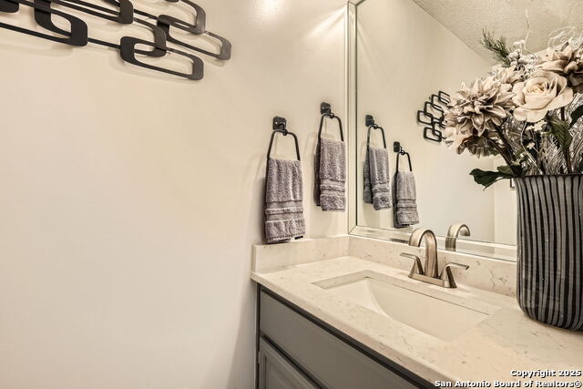 Image 14 of 29 For 13215 Hunters Spring St