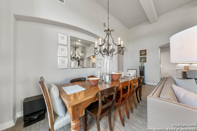 Listing photo id 13 for 6703 Bella Colina