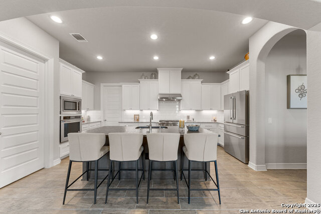 Listing photo id 18 for 6703 Bella Colina
