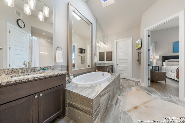 Listing photo id 36 for 6703 Bella Colina