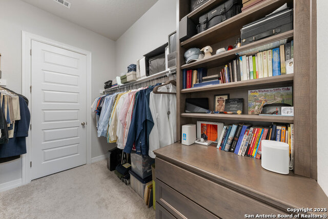 Listing photo id 37 for 6703 Bella Colina