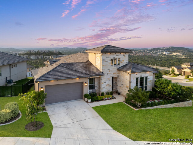 Listing photo id 3 for 6703 Bella Colina