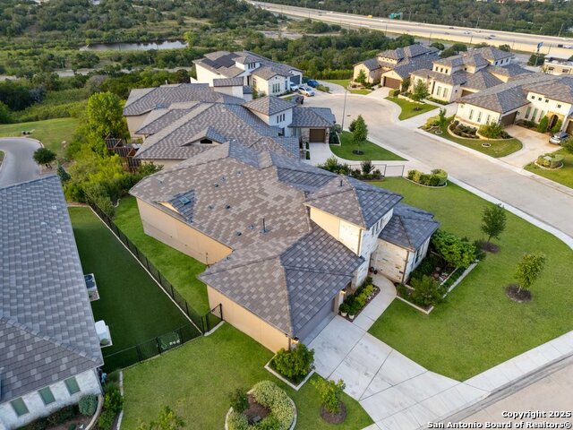 Listing photo id 54 for 6703 Bella Colina