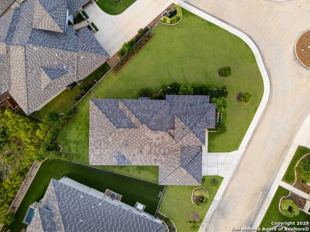 Listing photo id 55 for 6703 Bella Colina