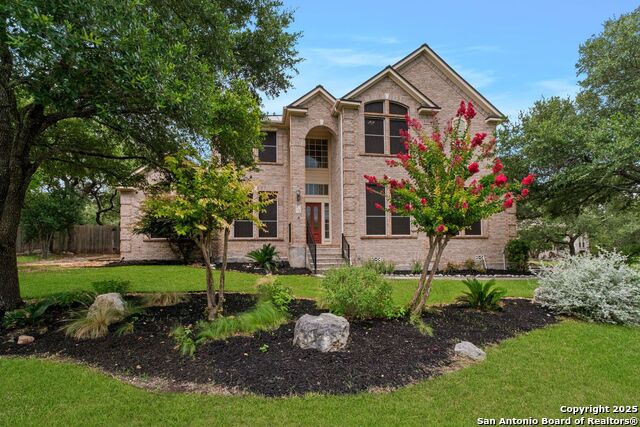 Listing photo id 0 for 614 Walder Trail