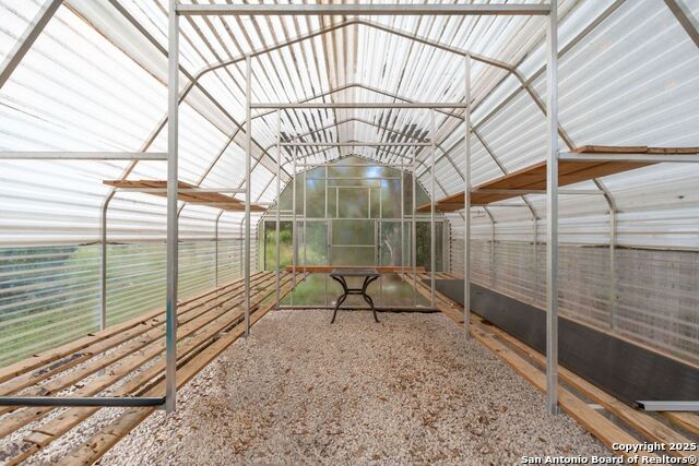 Listing photo id 35 for 614 Walder Trail