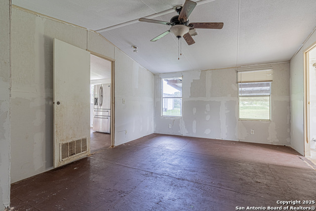 Image 13 of 25 For 18065 County Road 163