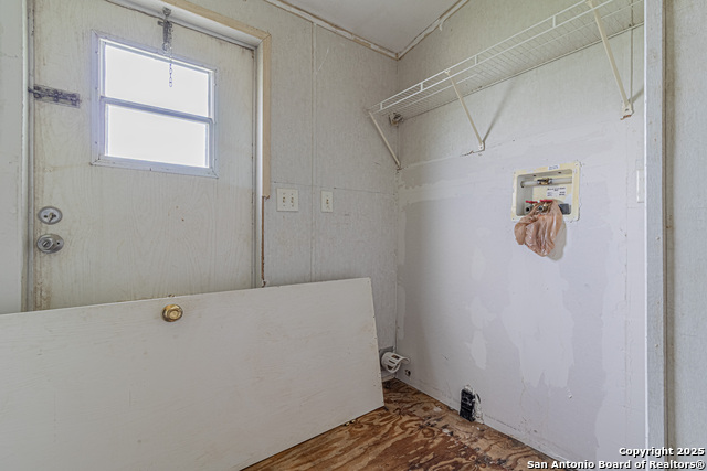 Image 18 of 25 For 18065 County Road 163