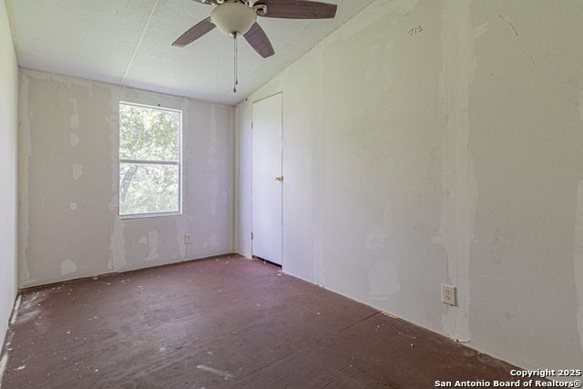 Image 20 of 25 For 18065 County Road 163