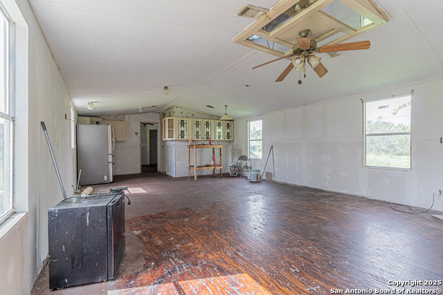 Image 3 of 25 For 18065 County Road 163