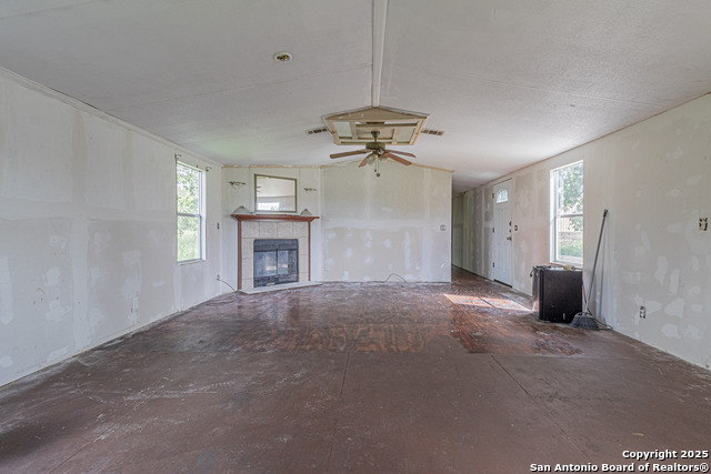 Image 7 of 25 For 18065 County Road 163