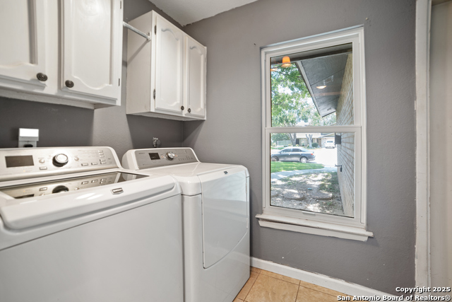 Listing photo id 22 for 3531 Oakfort