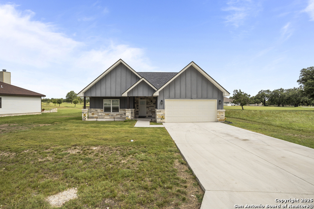 Details for 234 Tawny Oak, Bandera, TX 78003