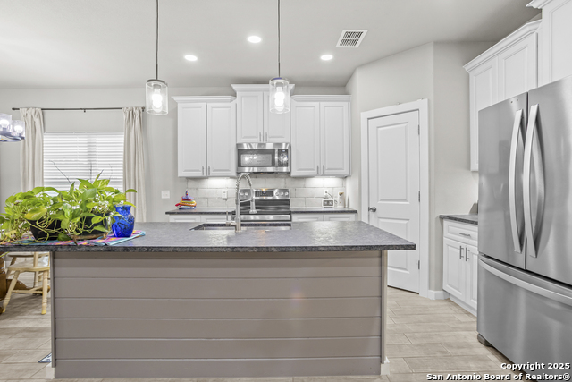 Image 9 of 43 For 234 Tawny Oak