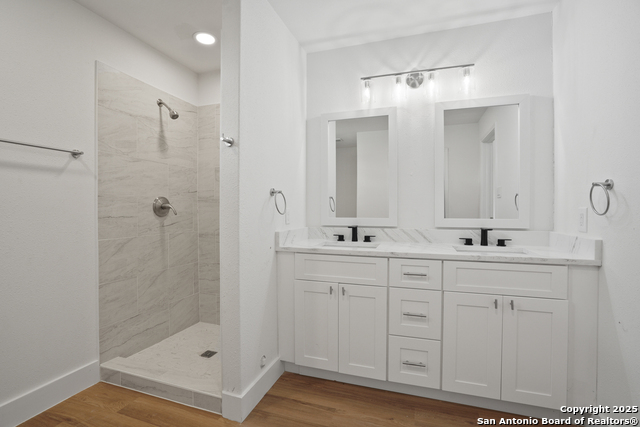 Image 10 of 12 For 446 Elmwood  