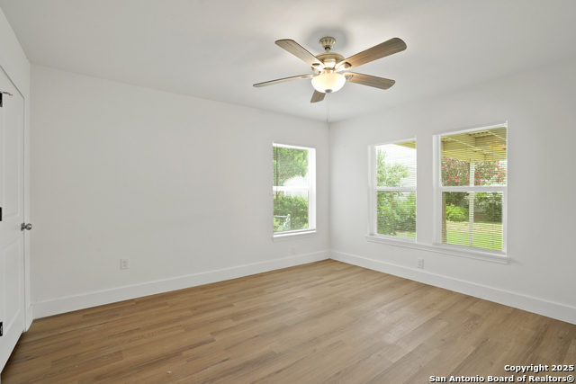 Image 7 of 12 For 446 Elmwood  