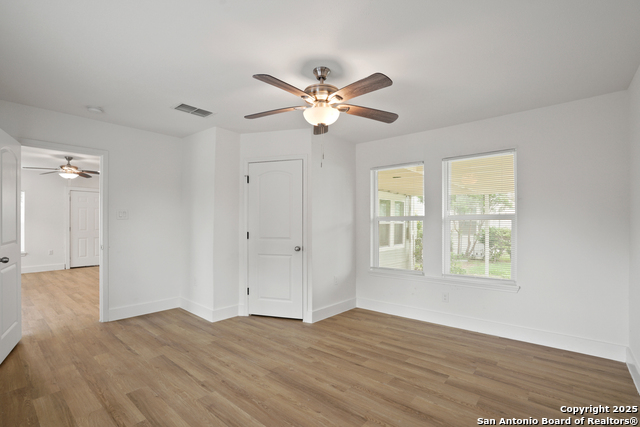 Image 9 of 12 For 446 Elmwood  
